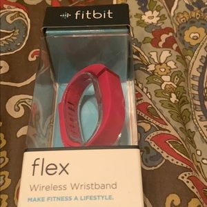 Fitbit Flex in hot pink